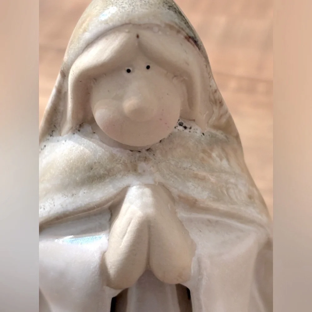 Pottery Nativity Shepard / Wife Figurines. Neutral 8” EUC Stoneware | Iron